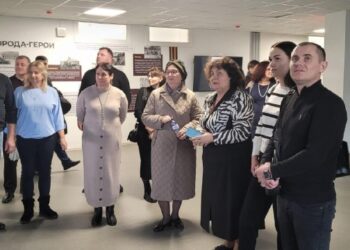 Делегация Генического района посетила школу в Тахтамукайском районе Адыгеи