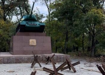 Ситуация в Херсоне и на правом берегу Днепра: Везут до Одессы, а дальше как хочешь