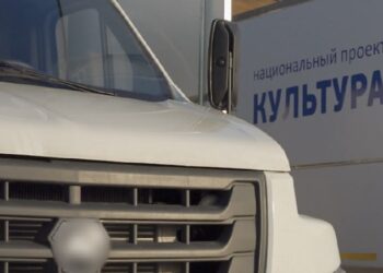 Херсонская область получила 3 передвижных автоклуба. Для чего они нужны жителям