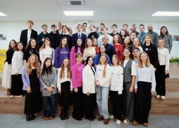 Руководитель Росмолодёжи Григорий Гуров поддержал инициативу студентов запустить Всероссийский молодёжный медиацентр